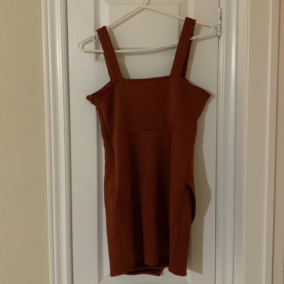 Orange overall dress - Picture 2 of 3